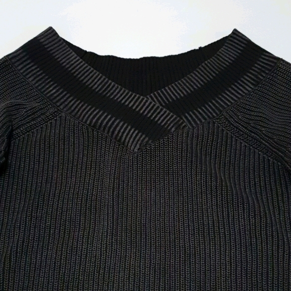 Rag & Bone V-neck Dark Gray Pullover Sweater - Picture 5 of 8